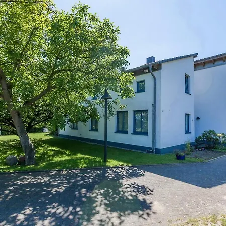 Apartment Apartmenthaus Bull 4 Kuehlungsborn